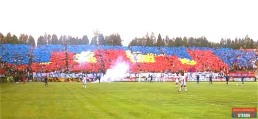 Mesaje subtile, ironice sau socante! Ultrasii au ridicat derby-ul la rang de ARTA! TOP 30 cele mai tari coregrafii din istorie:_6