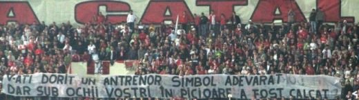 Mesaje subtile, ironice sau socante! Ultrasii au ridicat derby-ul la rang de ARTA! TOP 30 cele mai tari coregrafii din istorie:_10