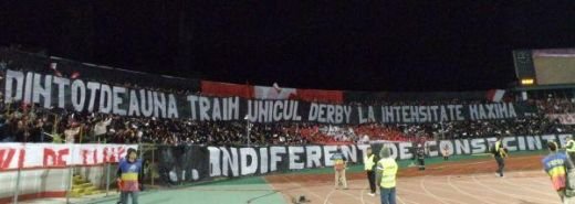 Mesaje subtile, ironice sau socante! Ultrasii au ridicat derby-ul la rang de ARTA! TOP 30 cele mai tari coregrafii din istorie:_12