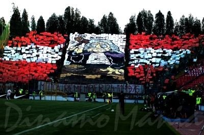 Mesaje subtile, ironice sau socante! Ultrasii au ridicat derby-ul la rang de ARTA! TOP 30 cele mai tari coregrafii din istorie:_19