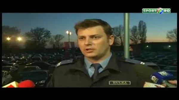 IN-CRE-DI-BIL! Jucatorii lui Dinamo au introdus torte in peluza inainte de meci!!! Dinamo poate pierde meciul la masa verde! VIDEO