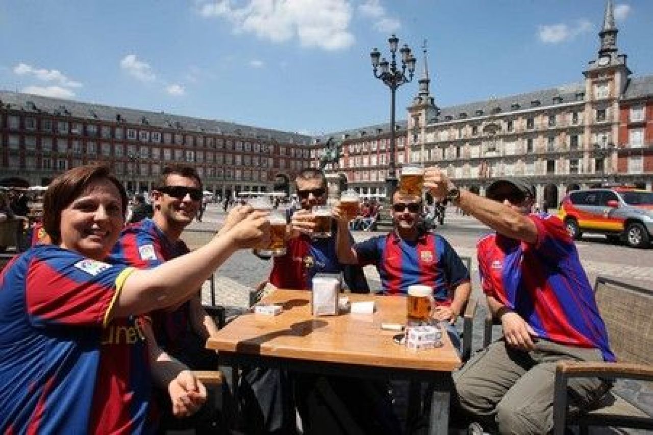 CE MESSIMTIRE!!! Real, distrusa pe Bernabeu de o dubla fabuloasa a lui Messi: Real 0-2 Barca!_2