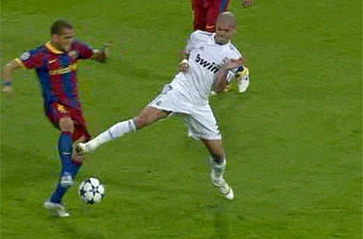 Madridul ACUZA arbitrajul: 