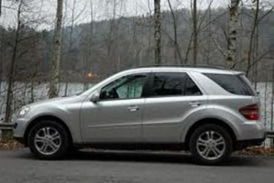 FOTO Chivu se pregateste de o familie MARE! Vezi ce SUV de lux si-a luat!