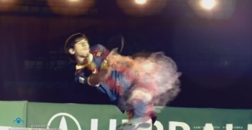 VIDEO FABULOS! Ultima inventie a lui Messi: Cum puncteaza cu o minge de PING PONG!
