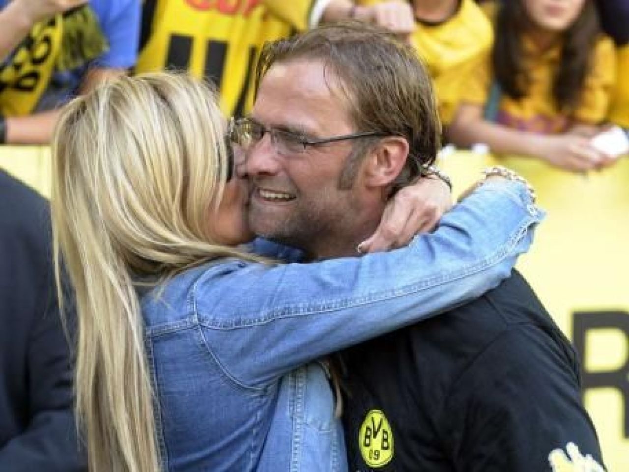 NEBUNIE in Germania! Dortmund a luat TITLUL dupa 9 ani in fata a 80.000 de fani! Vezi imagini de la sarbatoare_13