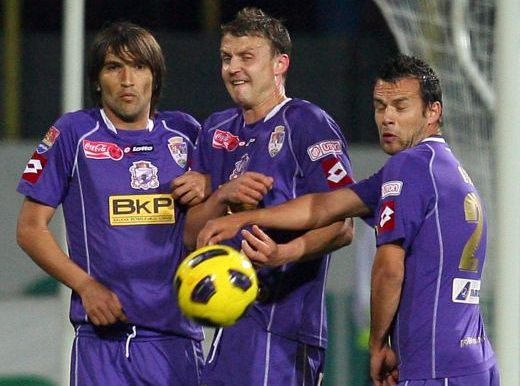 REVOLTA la Poli! Jucatorii ii raspund lui Iancu: Nu intelegem criticile, minciunile si jignirile! Suntem neplatiti de 3 luni!