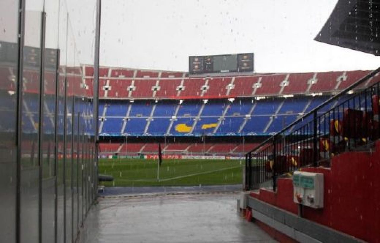 INCREDIBIL! L-au facut de ras pe Mourinho! Singurul OBIECTIV al Realului pe Camp Nou :) FOTO_1