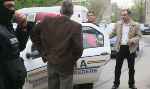 Mitica a pierdut schita programului demential de la LPF TV! Cine va prezenta emisiunea 'Antrenati CA RICIU' :))_7