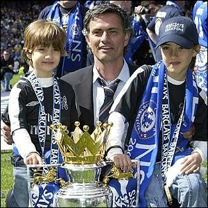 Mourinho nu trage sforile pentru nimeni: si-a invatat baiatul cu munca de jos! The Special One, asa cum nu il stiti! SUPER FOTO:_6