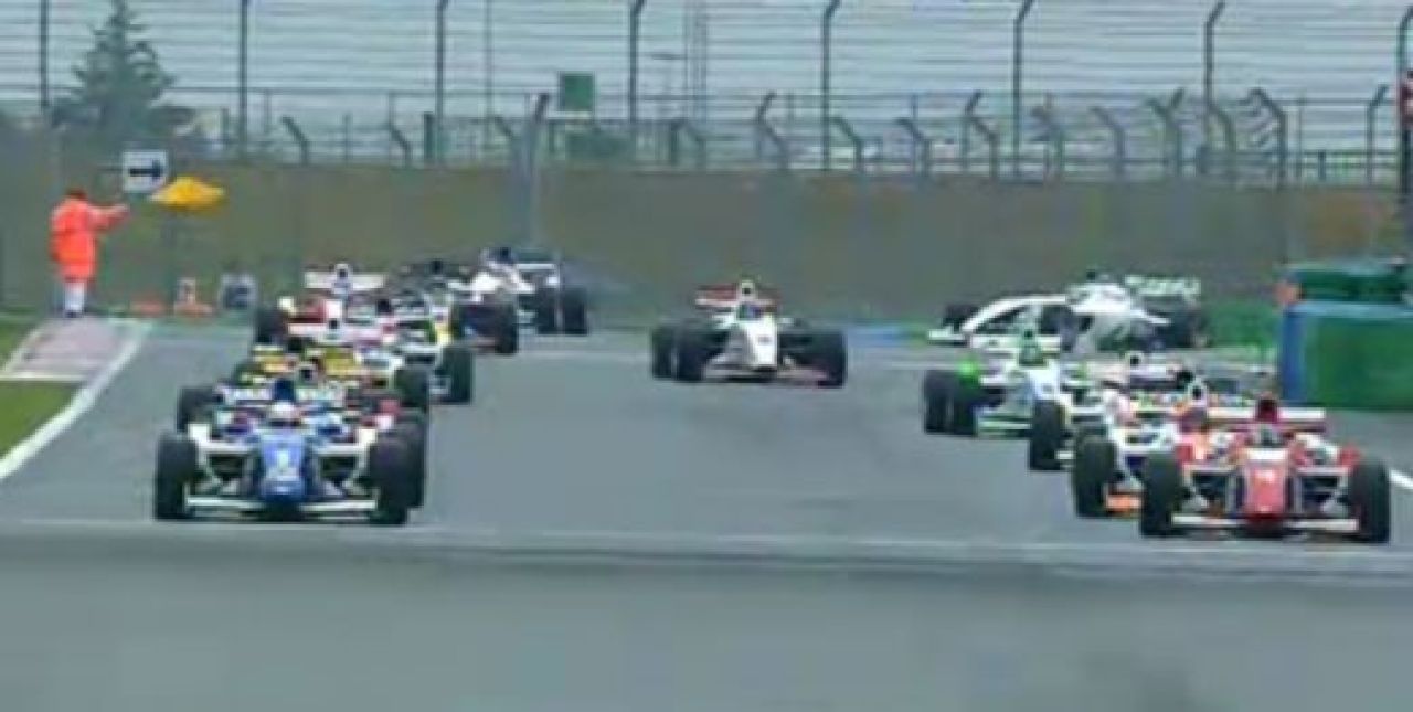 Marinescu alearga ACUM Magny-Cours! Formula 2 e LIVE VIDEO pe www.sport.ro!_3