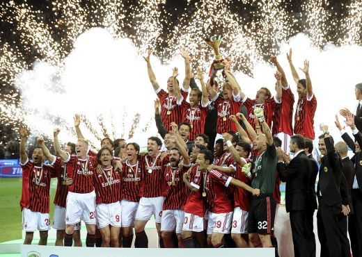Este un nebun dar are 7 campionate in 8 ani, cu 5 echipe diferite! El este Campionul Campionilor:_7