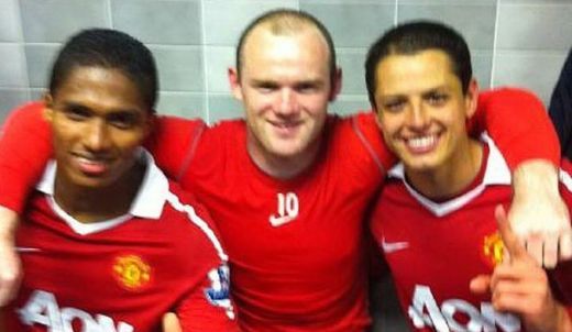 S-au facut PRAF la petrecerea pentru titlul 19! Ce mesaje au postat pe Twitter jucatorii de la Manchester United :)_2