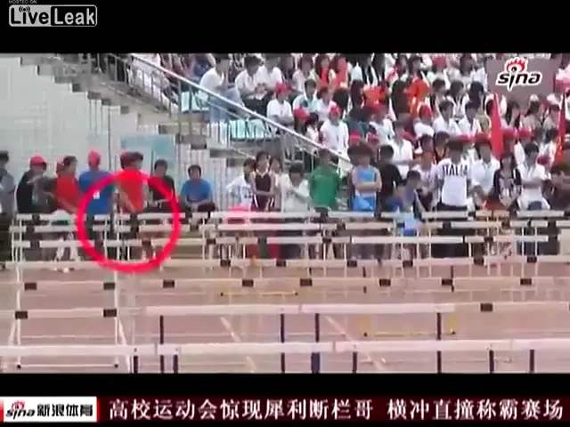 El e cel mai PROST atlet pe care l-ai vazut vreodata! EPIC FAIL!