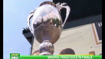 VIDEO Belodedici a aratat ce inseamna Fotbal Adevarat la Bistrita! Vezi cum si-a serbat ziua de nastere!