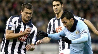 Tamas ii da o palma lui Chivu! El e noul capitan al Romaniei!