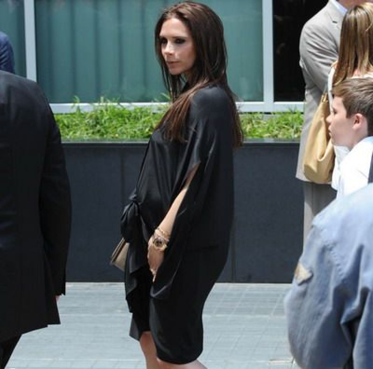 FOTO: Beckham e cel ma fericit sot din lume! Cum arata Victoria la 37 de ani si la a patra sarcina:_1