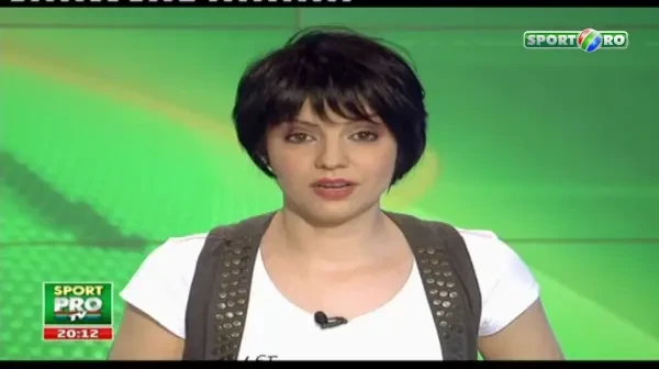 VIDEO! Asa ceva nu ai mai vazut NICIODATA! Asta e primul autogol din... HANDBAL! :))