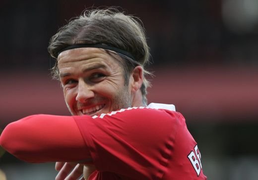 SUPER VIDEO: Beckham, din nou in tricoul lui Manchester United! Ce gol a reusit Rooney in meciul pentru Gary Neville!_10