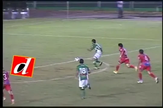 Probabil cel mai frumos gol al saptamanii: VOLEU fara preluare de la 30 de metri de poarta!