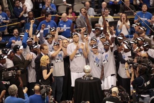 SUPER IMAGINI! Dallas Mavericks scrie istorie: s-a calificat in finala NBA! Cu cine ar putea juca:_4