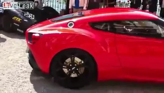 O SUPER MASINA care te lasa cu gura cascata: Aston Martin V12 Zagata! Sunetul FABULOS al unui motor V12!