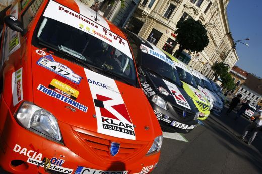 La nici 18 ani este liderul Cupei Dacia!_1