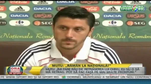 VIDEO Mutu si Marica au avut un SOC! Au sustinut conferinta pe acorduri de muzica populara :))