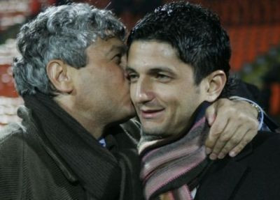 Mircea Lucescu: L-as sfatui sa nu mai antreneze in Romania Doua DESTINATII pentru Razvan Lucescu: