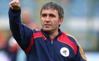 Vor sa aleaga intre Razvan Lucescu si Hagi! Ce echipa din Europa a pus ochii pe ei