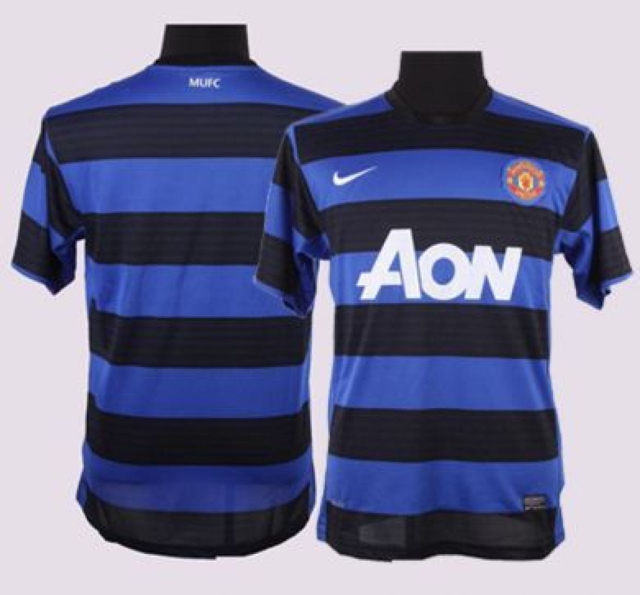 Inter vs Milan in Premier League! Cum arata tricourile lui Man United pe care fanii Interului nu au cum sa nu le cumpere:_1