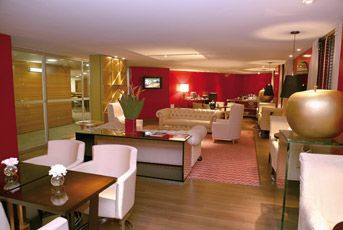 SUPER IMAGINI! Hotel cu heliport si lux total! Nationala sta langa Bill Clinton si primarul New Yorkului in al 7-lea oras din lume, cu 10 miliardari!_2