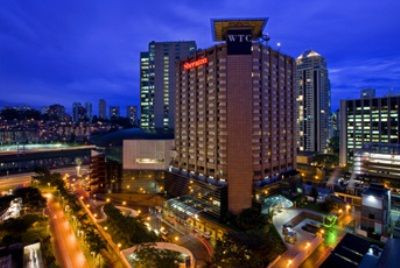 SUPER IMAGINI! Hotel cu heliport si lux total! Nationala sta langa Bill Clinton si primarul New Yorkului in al 7-lea oras din lume, cu 10 miliardari!_5