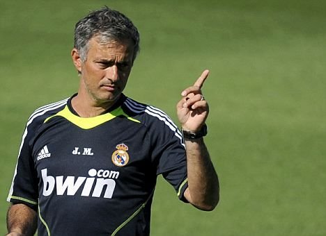 Mourinho vrea sa faca schimbul verii! Pe cine ofera Real Madrid in schimbul lui Maicon!