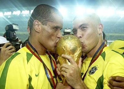 Ronaldo NU POATE fi rezerva cu Romania! Scenariul SUPERB pe care il pregatesc brazilienii pentru retragerea idolului lor: