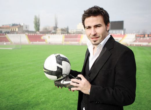 Gigi Becali i l-a cerut lui Walter pe Adrian Cristea! Ce schimb IMPOSIBIL i-a propus patronul de la U Cluj! Porumboiu vrea sa-l dea pe Wesley la Steaua!