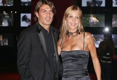 A dominat 30 de ani fotbalul, dar nici titlul MONDIAL nu putea sa-l faca mai fericit de atat! Marele secret al lui Maldini