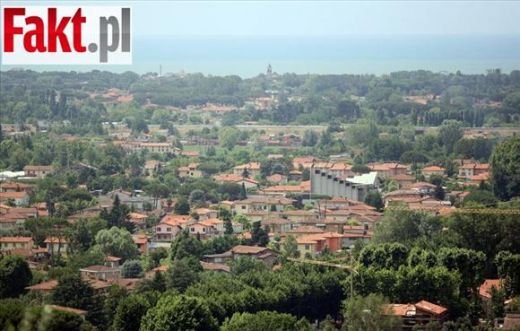 FOTO: A fost la un pas sa-si piarda mana si nimeni nu-i mai dadea vreo sansa! Primele fotografii cu polonezul Kubica dupa accidentul horror din februarie!_4