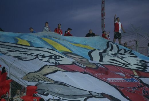 HAOS la reunirea lui Dinamo! Fanii au venit sa INJURE un jucator! De ce Pulhac nu s-a antrenat