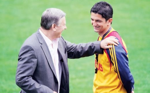 Sandu il DISTRUGE pe Razvan Lucescu: O luna jumate si-a facut la nationala lotul pentru Rapid si asa l-am ratat pe Olaroiu