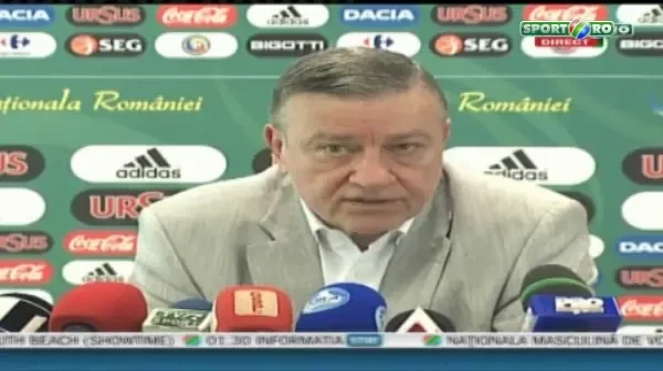 Petrescu e BLOCAT in Rusia, Olaroiu e la arabi! Sandu are 2 nume pe lista, daca Piturca refuza! Vezi cine sunt cei doi: