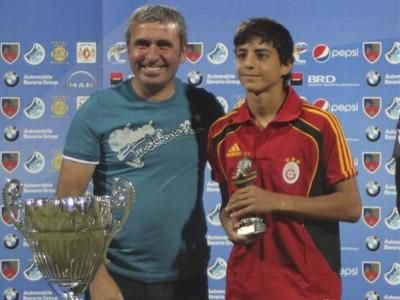 FRF i-a acceptat lui Hagi toate conditiile! De ce a refuzat? Spaniolii au aflat cum l-a intors 