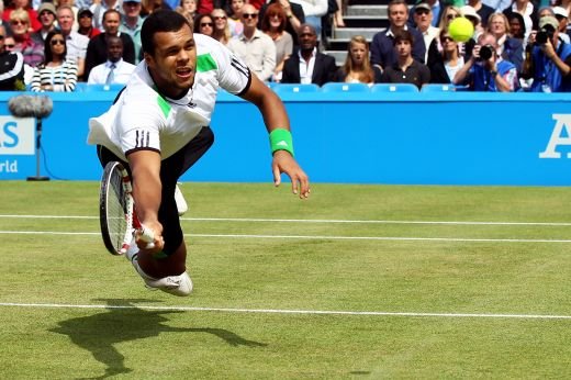 King of Queen's! Andy Murray a castigat FINALA in fata lui Tsonga!_3