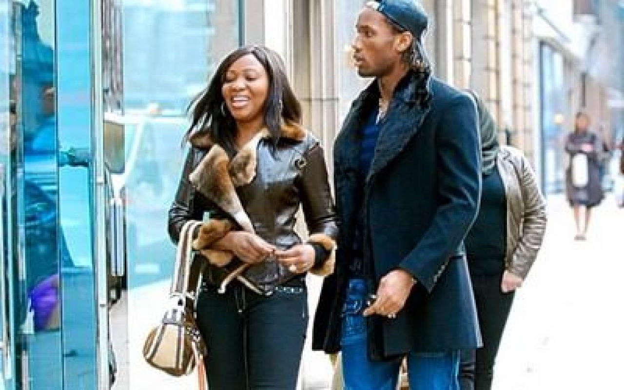 FOTO! Drogba s-a insurat cu dragostea vietii lui! Vezi cine au fost cavaleri de onoare:_1