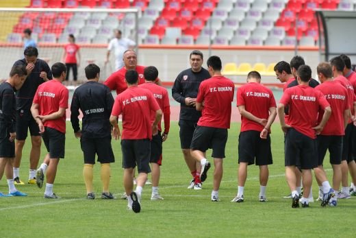 Dinamo sparge gheata! Aduce un jucator de nationala! Care va fi primul transfer al cainilor :