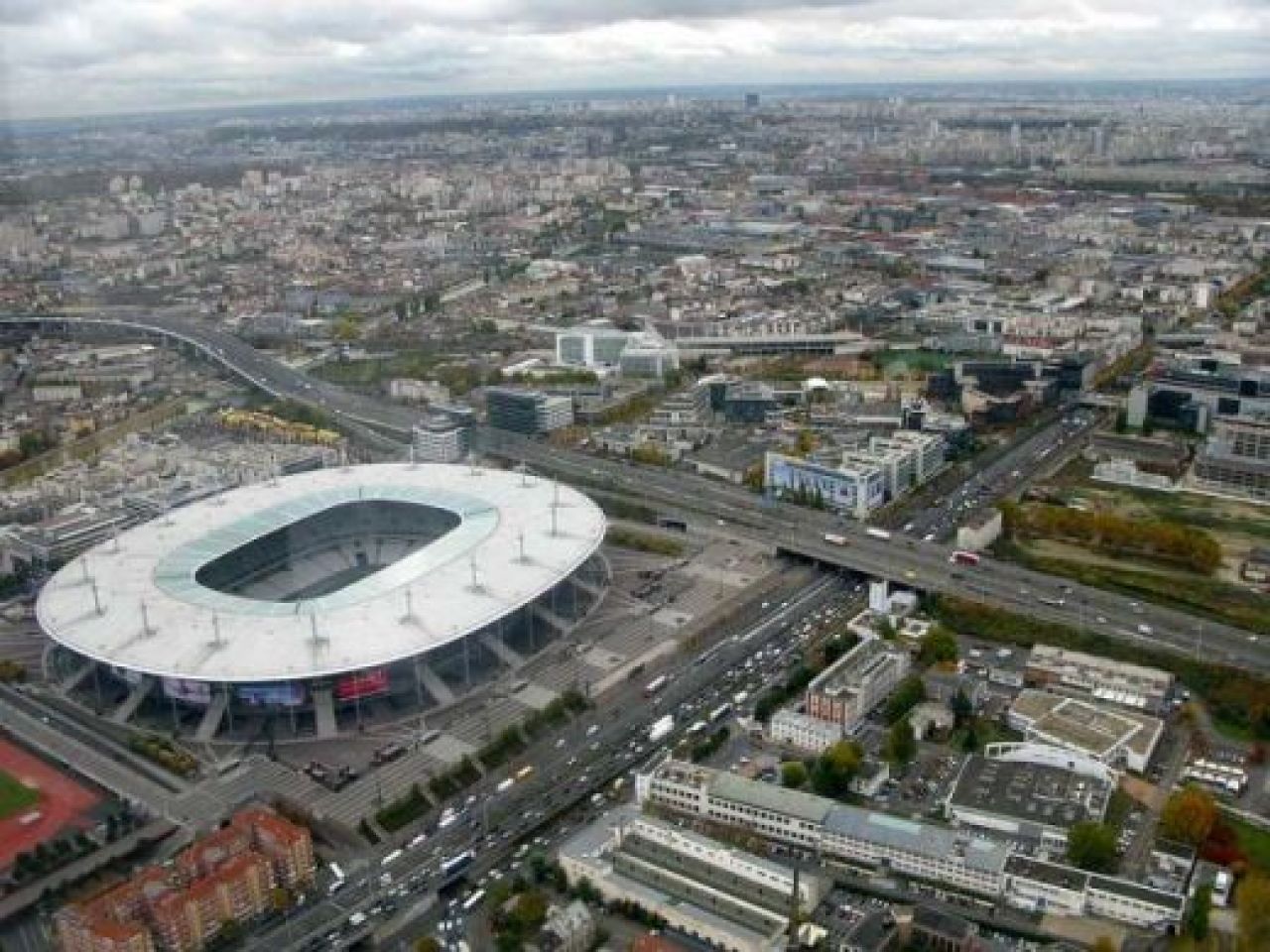 FOTO SPECTACULOS Franta construieste deja pentru Euro! Superstadioanele pe care Romania trebuie sa joace in 2016_1