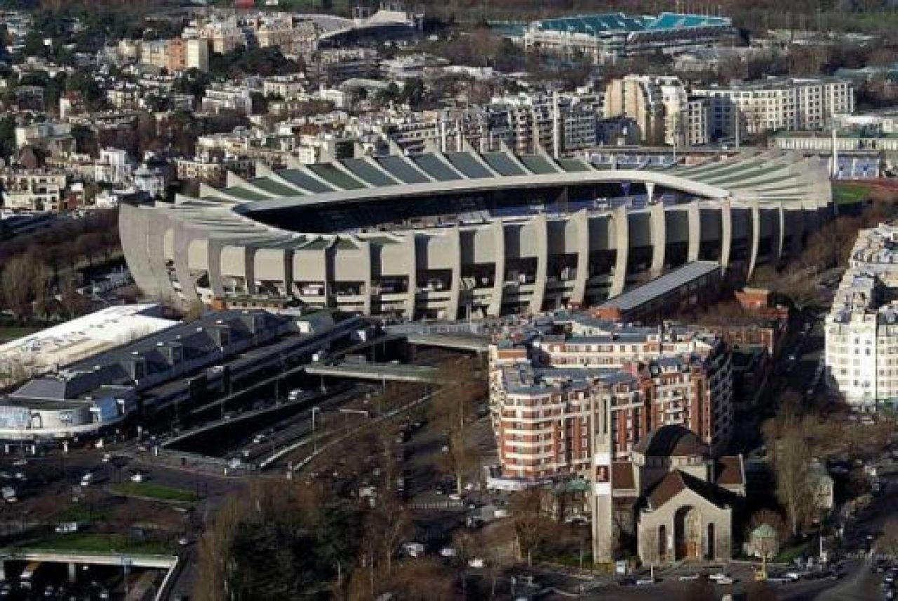 FOTO SPECTACULOS Franta construieste deja pentru Euro! Superstadioanele pe care Romania trebuie sa joace in 2016_6
