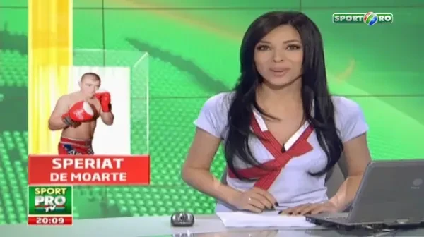 VIDEO Morosanu a comis-o! A fost batut in ring de SAPTE femei!