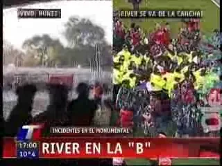 VIDEO HAOS la Buenos Aires! Fanii lui River au varsat SANGE pentru echipa lor! Cum a aratat cea mai NEAGRA zi din istoria LOR!