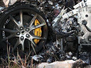FOTO / RAZBUNARE? Patronul unei echipe si-a gasit Ferrari-ul de 370.000 de euro ARS la cativa kilometri de casa!_4